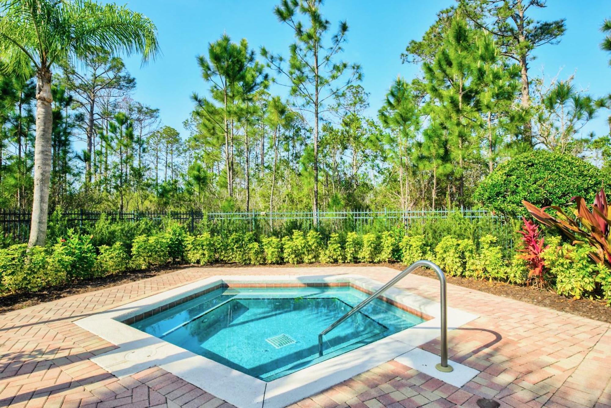 3Br Condo With Pool And Hot Tub Close To Disney Orlando Bagian luar foto